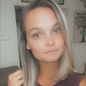 Meet your Posher, Brittany